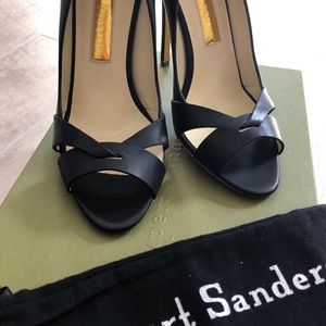 Rupert Sanderson Pump